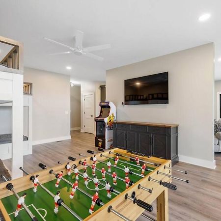 New Home, Dock, Kayaks, Game Room, Water Views Winchester ภายนอก รูปภาพ