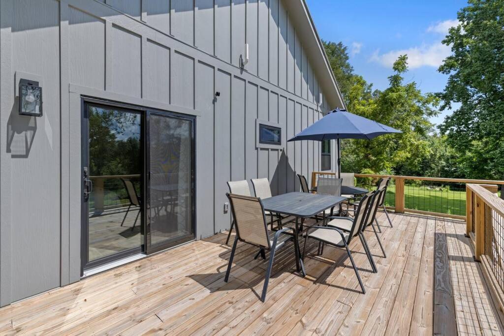 New Home, Dock, Kayaks, Game Room, Water Views Winchester ภายนอก รูปภาพ