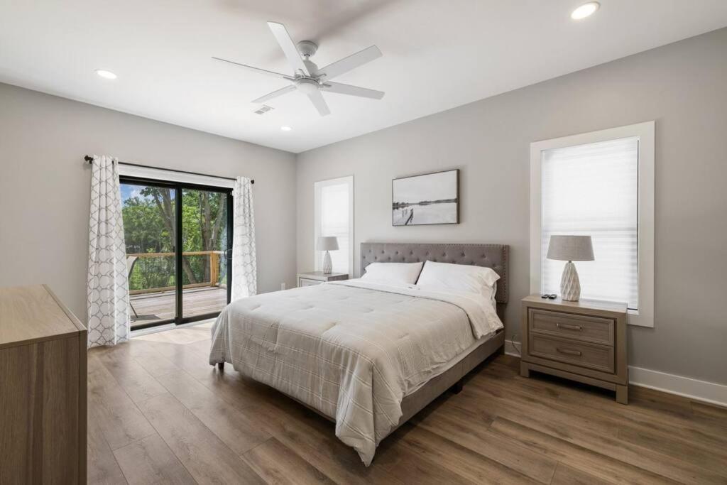 New Home, Dock, Kayaks, Game Room, Water Views Winchester ภายนอก รูปภาพ